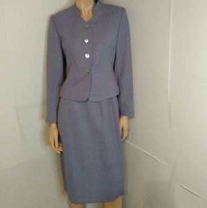 Periwinkle le suit sui skirt set